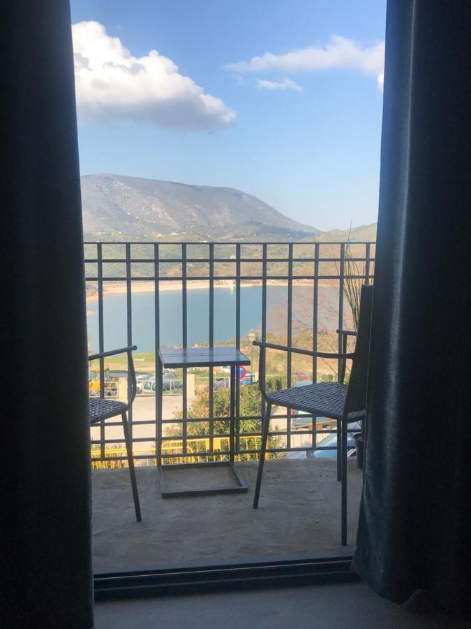 Al Lago Zahara De La Sierra Exteriér fotografie