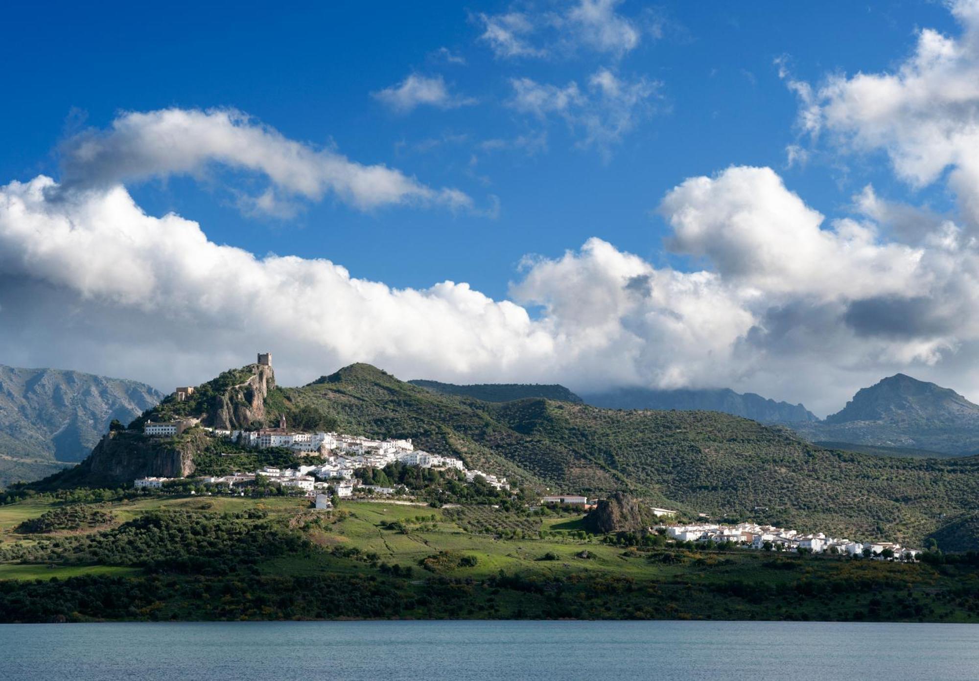 Al Lago Zahara De La Sierra Exteriér fotografie