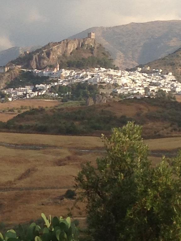 Al Lago Zahara De La Sierra Exteriér fotografie